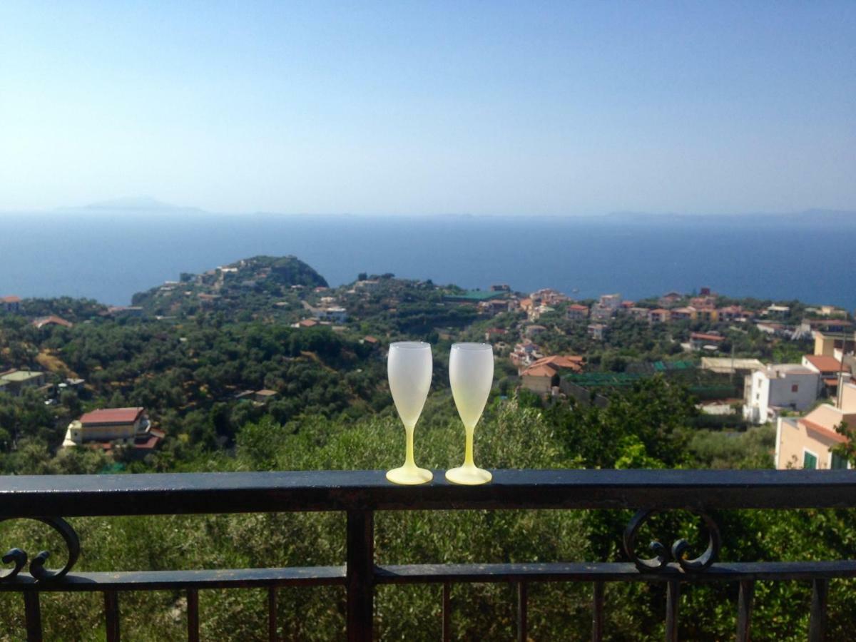 Apartamento Terrazza Sul Golfo Massa Lubrense Exterior foto